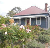 Yarram Cottage Art and Accommodation - Accommodation Port Macquarie