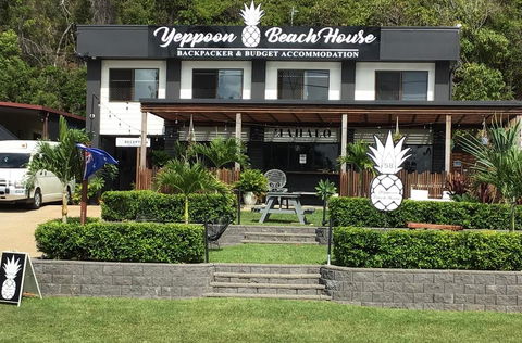 Yeppoon Beachhouse - Accommodation Port Macquarie 3