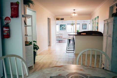 Yeppoon Beachhouse - Accommodation Port Macquarie 1