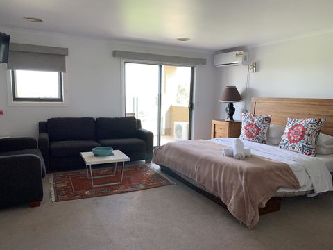 Yes Home - Accommodation Port Macquarie 0