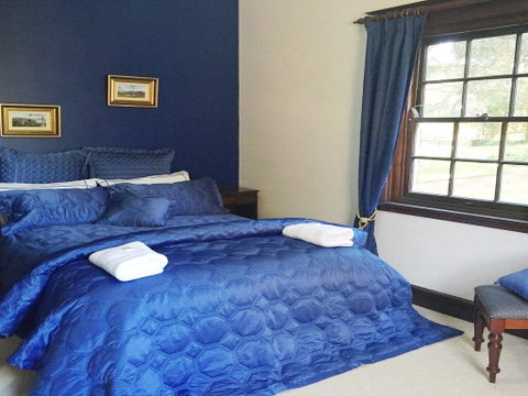 York Cottage - Grand Gate House And Enchanting Gardens - Accommodation Port Macquarie 3