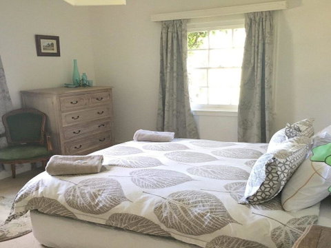 York Cottage - Grand Gate House And Enchanting Gardens - Accommodation Port Macquarie 1