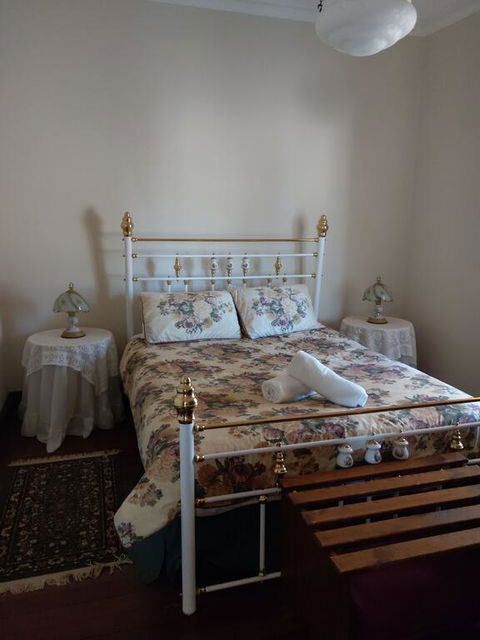 York Cottages And Burnley House - Accommodation Port Macquarie 1