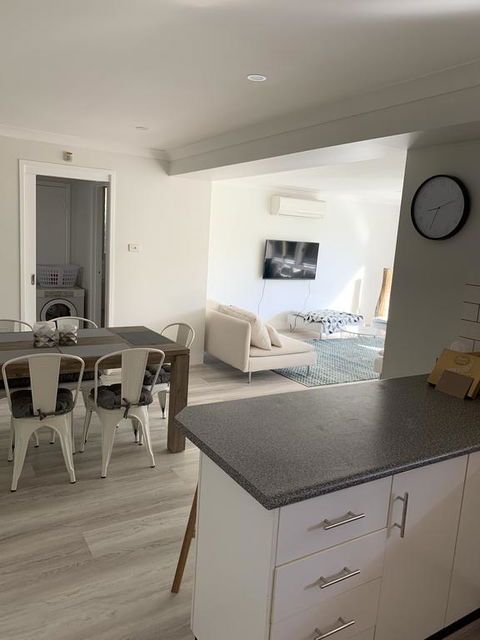 York Cosy Stays - Accommodation Port Macquarie 1