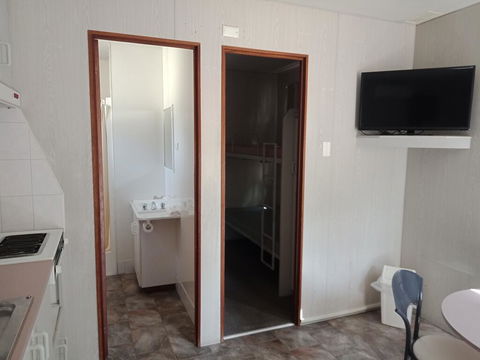 Young Caravan Park - Accommodation Port Macquarie 1