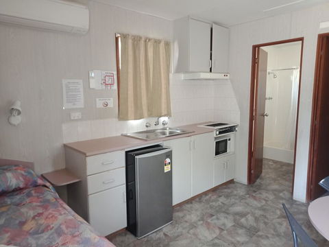 Young Caravan Park - Accommodation Port Macquarie 2