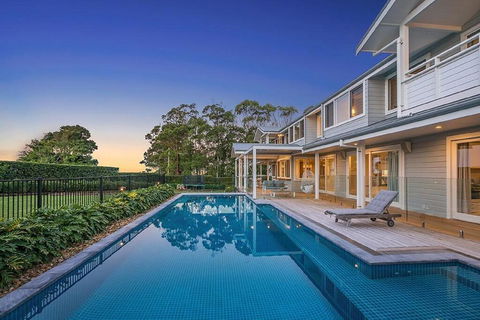 Your Luxury Escape - Trig Point - Accommodation Port Macquarie 3