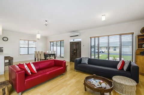 Zaahira House - Accommodation Port Macquarie 1