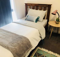 Haven Family dog freindly  close to Hospital Airport Bunnings - Accommodation Port Macquarie