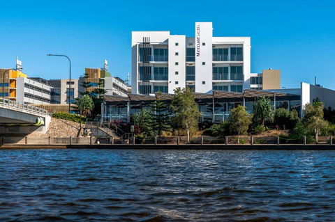 Mercure Sunshine Coast Kawana Waters - Accommodation Port Macquarie 0