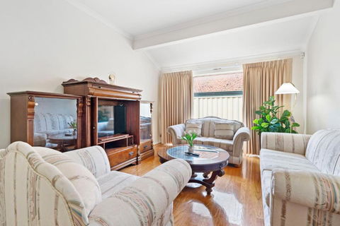8 Flecker - Winthrop Mansion - Accommodation Port Macquarie 1