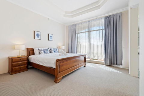 8 Flecker - Winthrop Mansion - Accommodation Port Macquarie 4