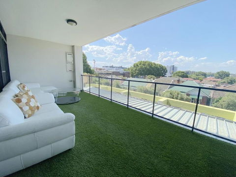 A Cozy 2B2B Apartment Near Airport & Train Station - Accommodation Port Macquarie 0