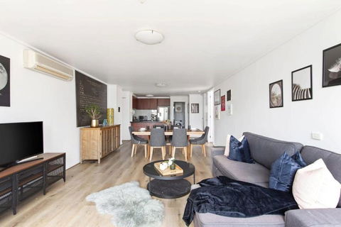 A 3BR Apt Next To Southern Cross FREE Parking - Accommodation Port Macquarie 2