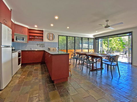 A BEACH AFFAIR - Accommodation Port Macquarie 3
