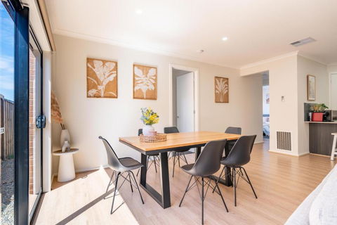 A Cosy 5Beds House In The Clyde - Accommodation Port Macquarie 2