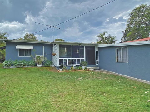A LITTLE GREY SHACK - Accommodation Port Macquarie 0