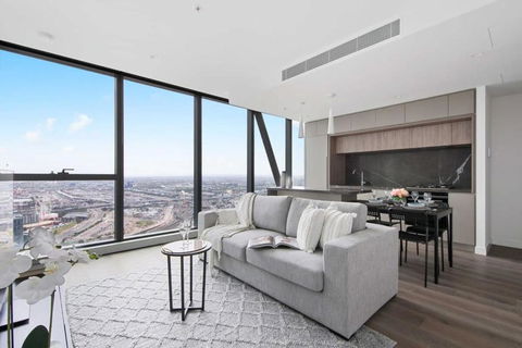 A Lux 2BR Apt Next To Southern Cross City Views - Accommodation Port Macquarie 0