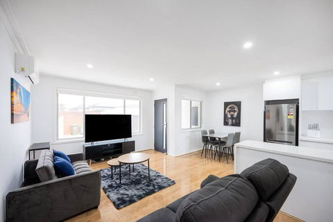 A Private Hideaway With Large Backyard And CarParks - Accommodation Port Macquarie 0