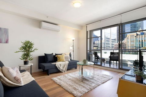 A Stylish & Bright Suite Next To Darling Harbour - Accommodation Port Macquarie 3