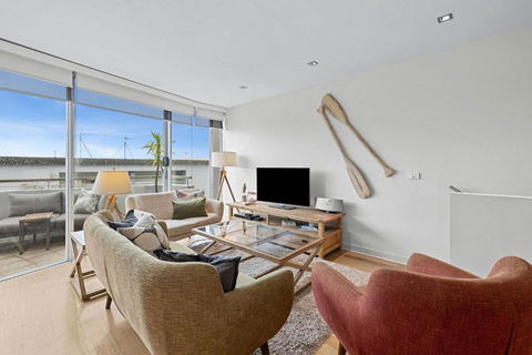 A Touch Of Class - Accommodation Port Macquarie 2