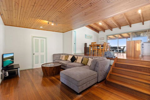 Absolute Blue By Experience Jervis Bay - Accommodation Port Macquarie 3