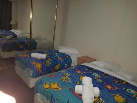 Accommodation Sydney - Kent Street Sydney CBD Top Floor 2 Bedroom Apartment With Balcony - Accommodation Port Macquarie 0