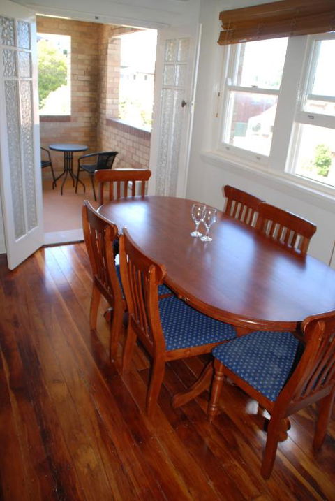 Accommodation Sydney Rockdale - 2 Bedroom Pet Friendly Budget Apartments With Balconies - Accommodation Port Macquarie 0