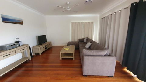 Adacos 19 On Sturt - Bring Your Own Linen - Accommodation Port Macquarie 3