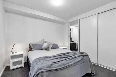 Adelaide CBD, East End Delight! Wifi, Central, Cafe - Accommodation Port Macquarie 1