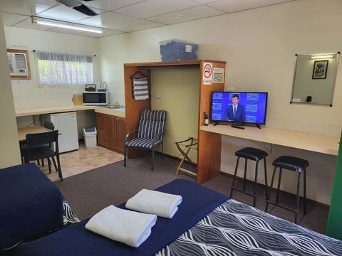 Affordable Gold City Motel - Accommodation Port Macquarie 2