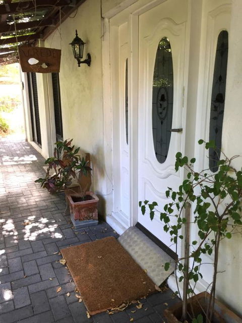 Aarn House B&B Airport Accommodation - Accommodation Port Macquarie 0