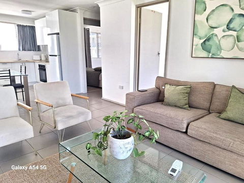 Affordable Accommodation In The Heart Of Surfers Paradise - Accommodation Port Macquarie 2