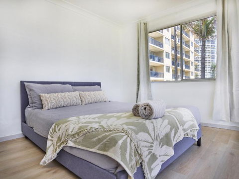 Affordable Accommodation In The Heart Of Surfers Paradise - Accommodation Port Macquarie 3
