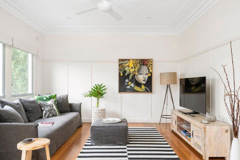 A Perfect Stay - The White Rabbit - Accommodation Port Macquarie 2