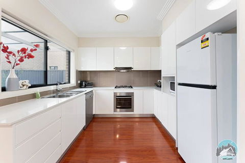 Aircabin - Carlingford - Sydney - 4 Beds House - Accommodation Port Macquarie 1