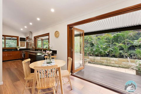 Aircabin - Warrawee - Sydney - 5 Beds House - Accommodation Port Macquarie 3