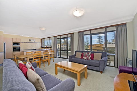 Akuna 14 6 Joffre Street - Accommodation Port Macquarie 3