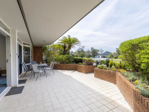 Albacore 1 12 Ondine St Nelson Bay - Accommodation Port Macquarie 3