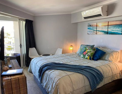 Alex Heads Beachfront Resort King Bed Studio Room - Accommodation Port Macquarie 1