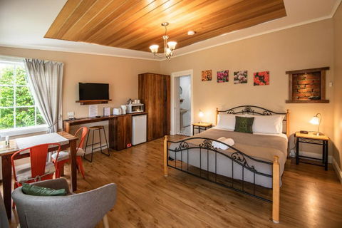 Alexandria Bed And Breakfast - Accommodation Port Macquarie 1