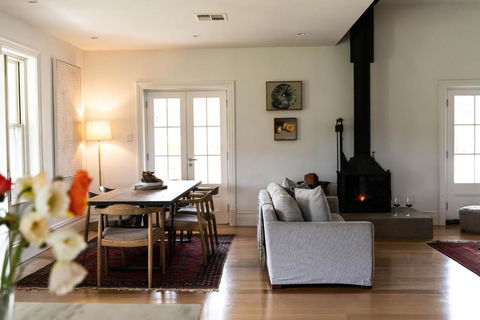 Alkina Old Quarter Luxury Accommodation - Accommodation Port Macquarie 1