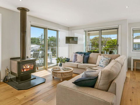 All Decked Out - Accommodation Port Macquarie 1