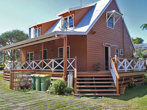 ALOHA AMITY - Accommodation Port Macquarie 0