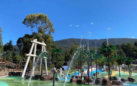 Alpine Hotel, Eat Drink Sleep - Accommodation Port Macquarie 3