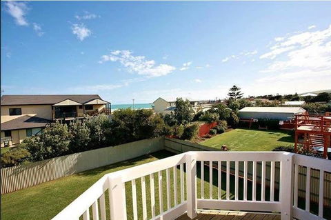 Alton Seas 67 Hargreaves Rd Middleton - No Linen Included - Accommodation Port Macquarie 0