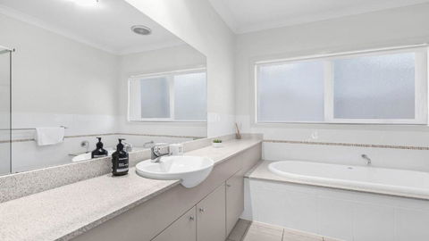 Amaroo Lodge - The Vintage - Accommodation Port Macquarie 1
