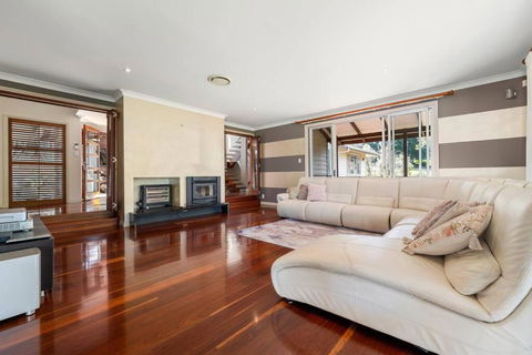 Amazing Acreage Style Living - Accommodation Port Macquarie 1