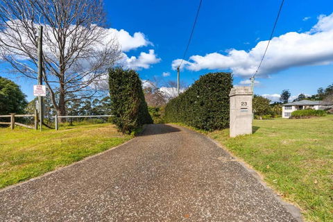 Amazing Acreage Style Living - Accommodation Port Macquarie 3