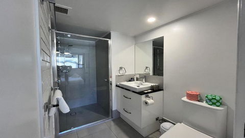 Amazing Views! Unit 3 Edgecliffe - Accommodation Port Macquarie 2